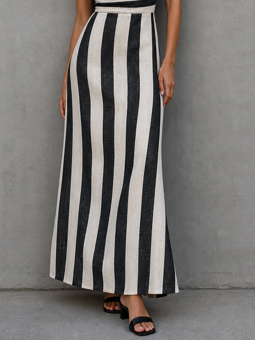Women's Minimalist Striped Print Spaghetti Strap Cowl Neck Maxi Dress MDZ3099F8WY
