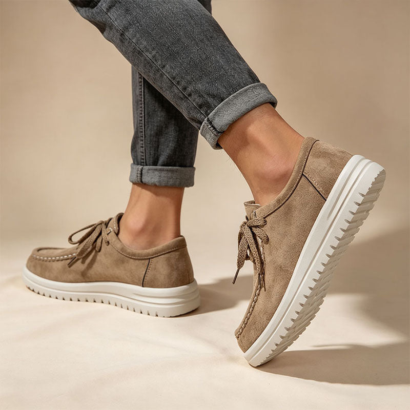 Kelly | Classic Lace-Up Platform Loafers