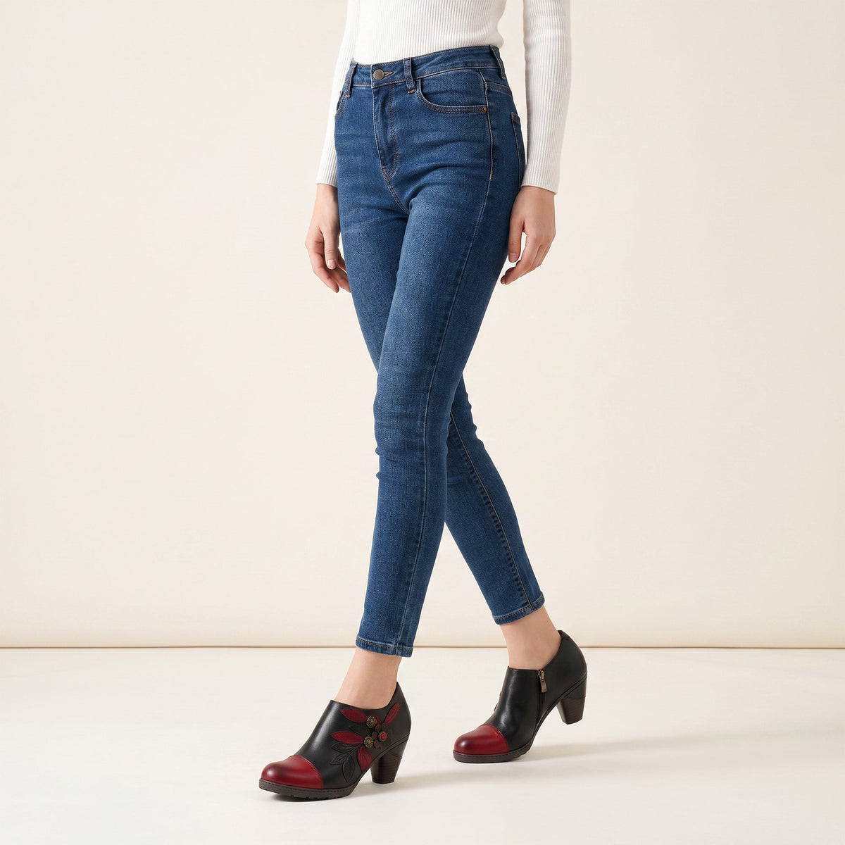 RETRO BOHO FLORAL CHARM PUMPS