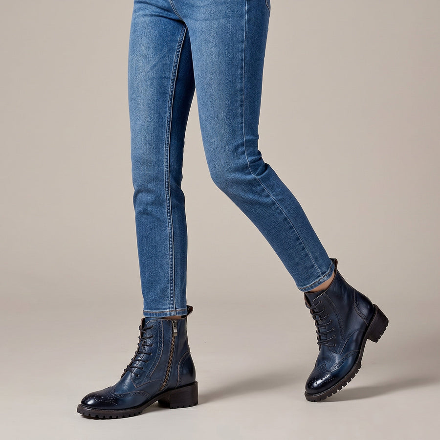 COMFORTABLE GENUINE LEATHER LACES ZIPPER ANKLE BOOTS