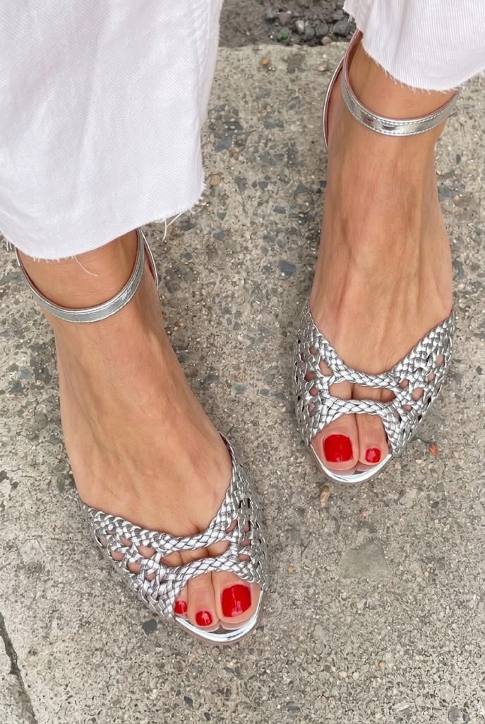 Mila | Gold Braided Sandals
