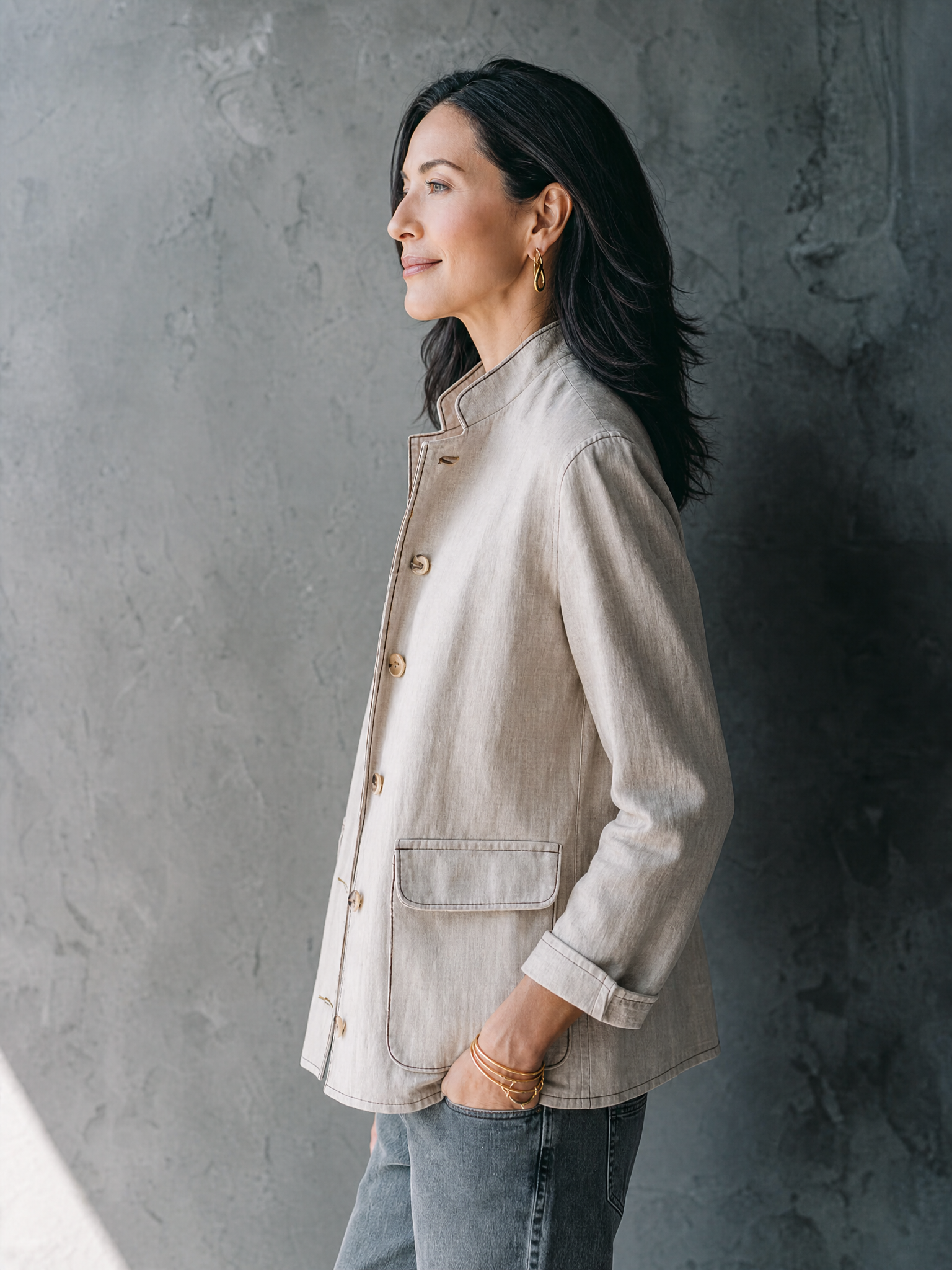 Women's Simple Commuter Off White Cotton Linen Stand Collar Contrast Stitched Patch Pockets Jacket