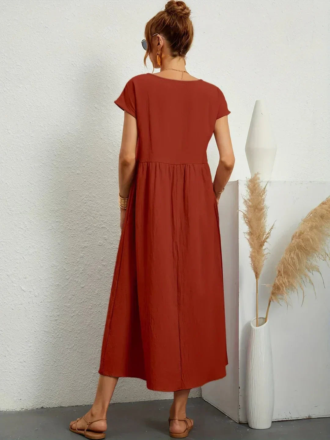 Ivy | Elegant Flowing Midi Dress