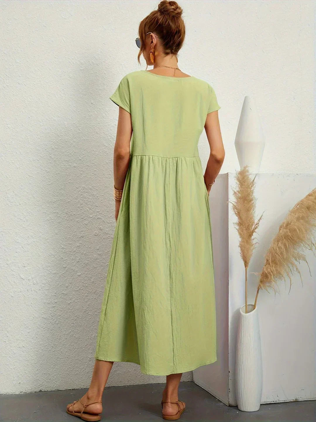 Ivy | Elegant Flowing Midi Dress