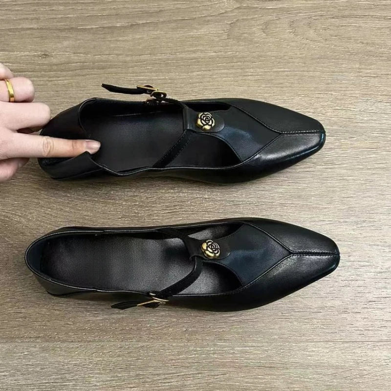 GRACE | T-STRAP VINTAGE LOAFERS