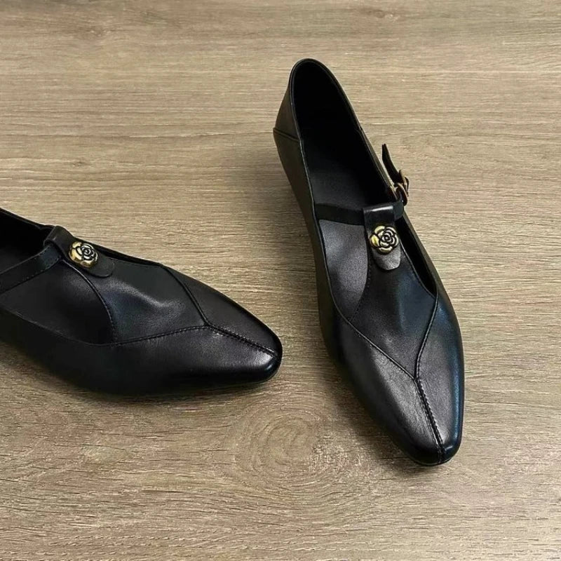 GRACE | T-STRAP VINTAGE LOAFERS
