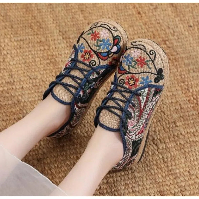 Lily | Woven Canvas Lace-Up Sneakers