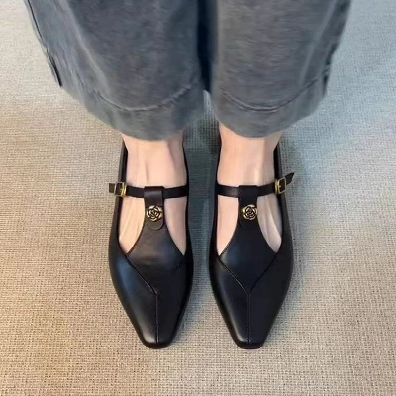 GRACE | T-STRAP VINTAGE LOAFERS