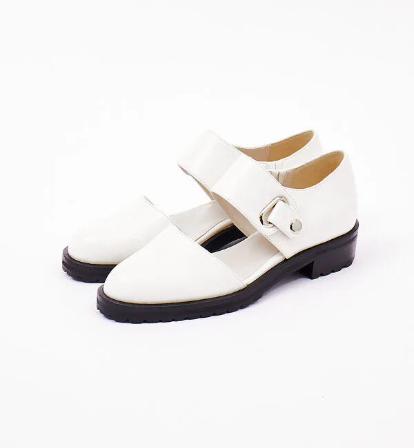 LOTTE | ELEGANT BUCKLE MID-HEEL PUMPS