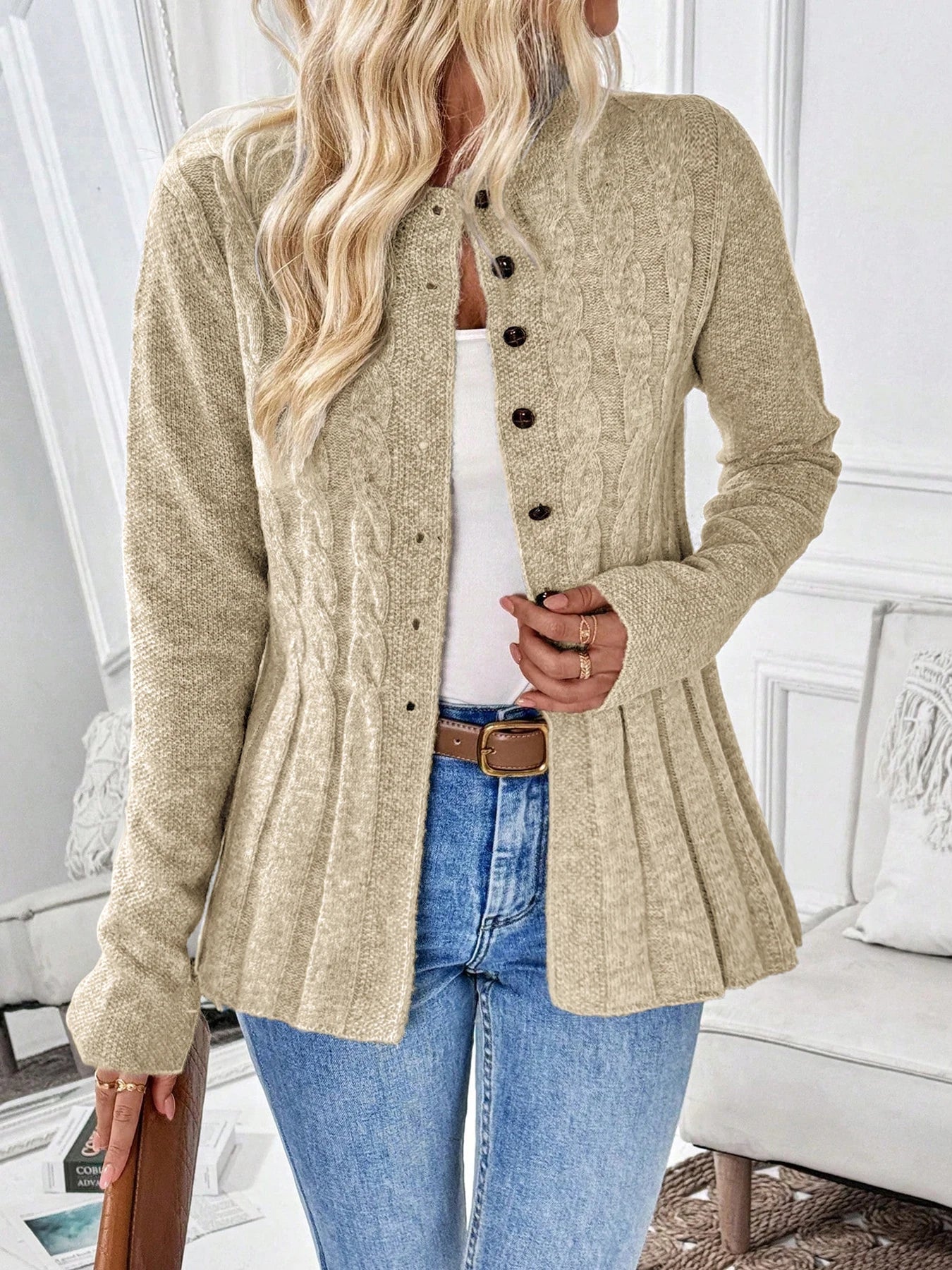 Eloise | Women's Classic Knitted Long-Sleeve Cardigan