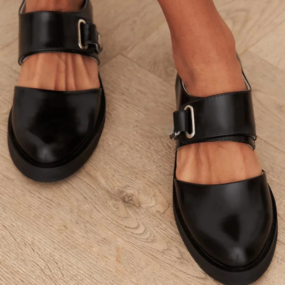 LOTTE | ELEGANT BUCKLE MID-HEEL PUMPS