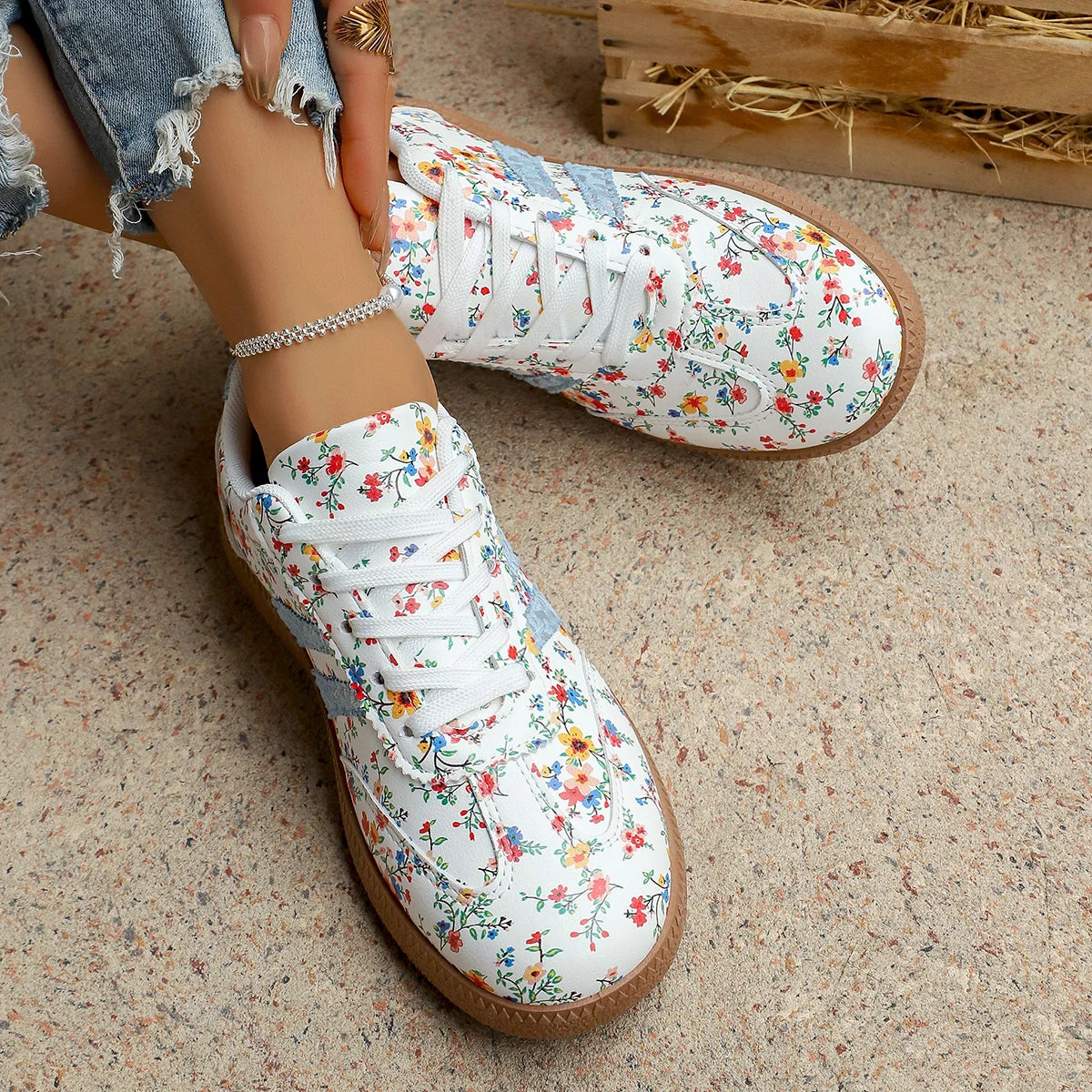 Evie | Lightweight Floral Breathable Shoes