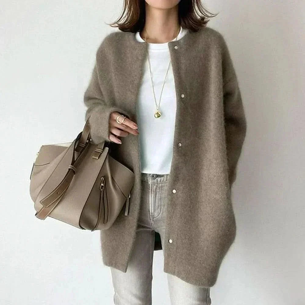 Laila | Refined Buttoned Knit Cardigan